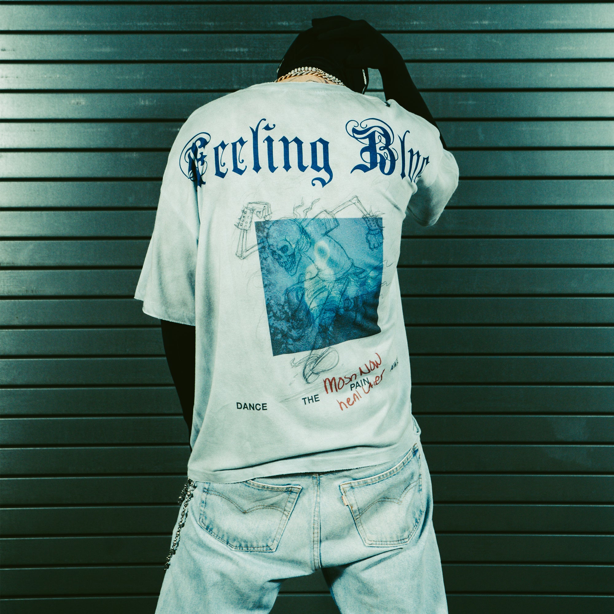 FEELING BLUE TEE