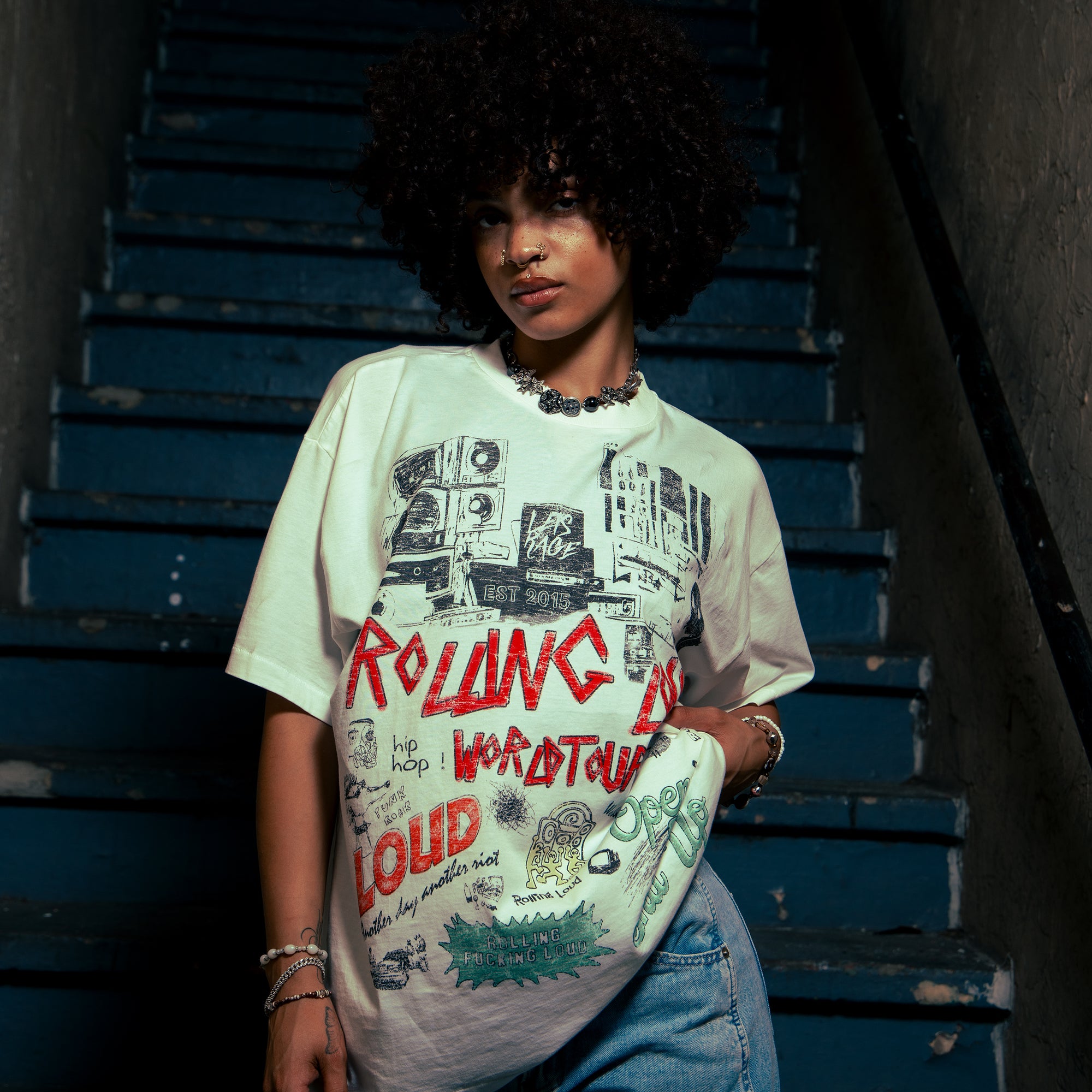 WORLD TOUR COLLAGE DISTRESSED WHITE TEE